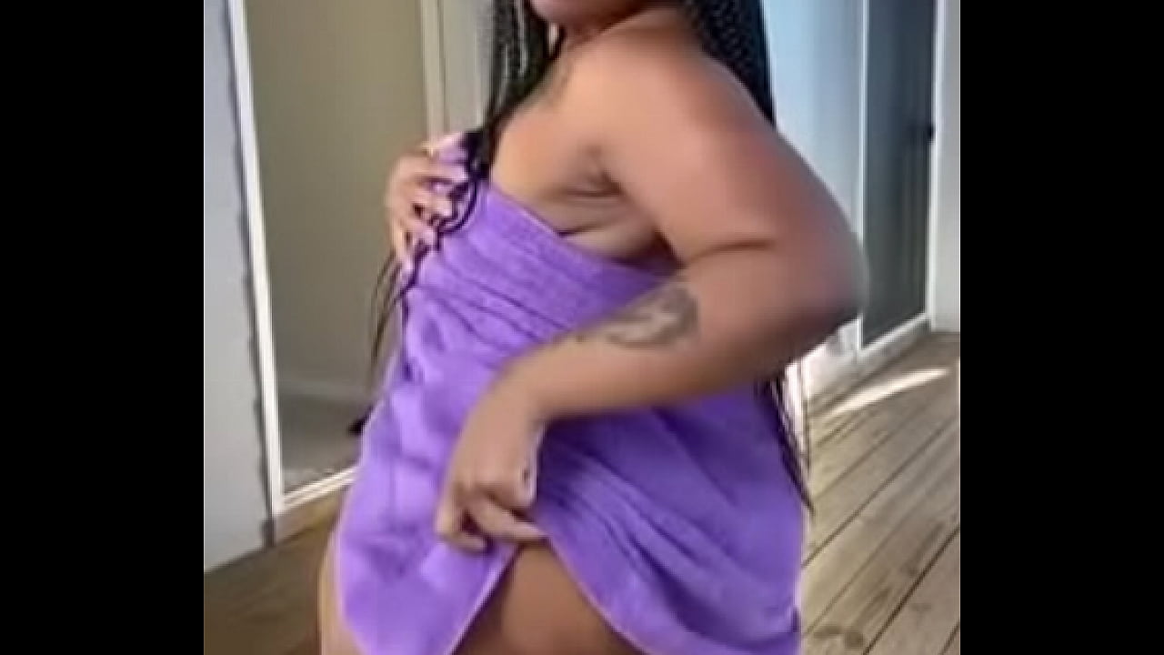 Bounce ass dancing with a towel only