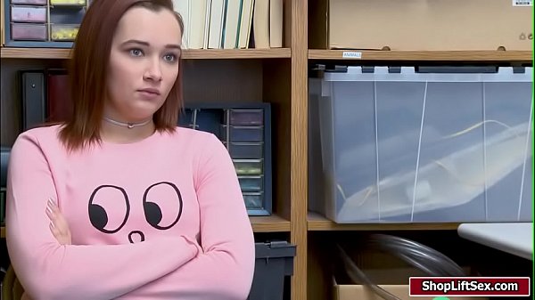 Shoplifter sucks LP officers cock to clean her name