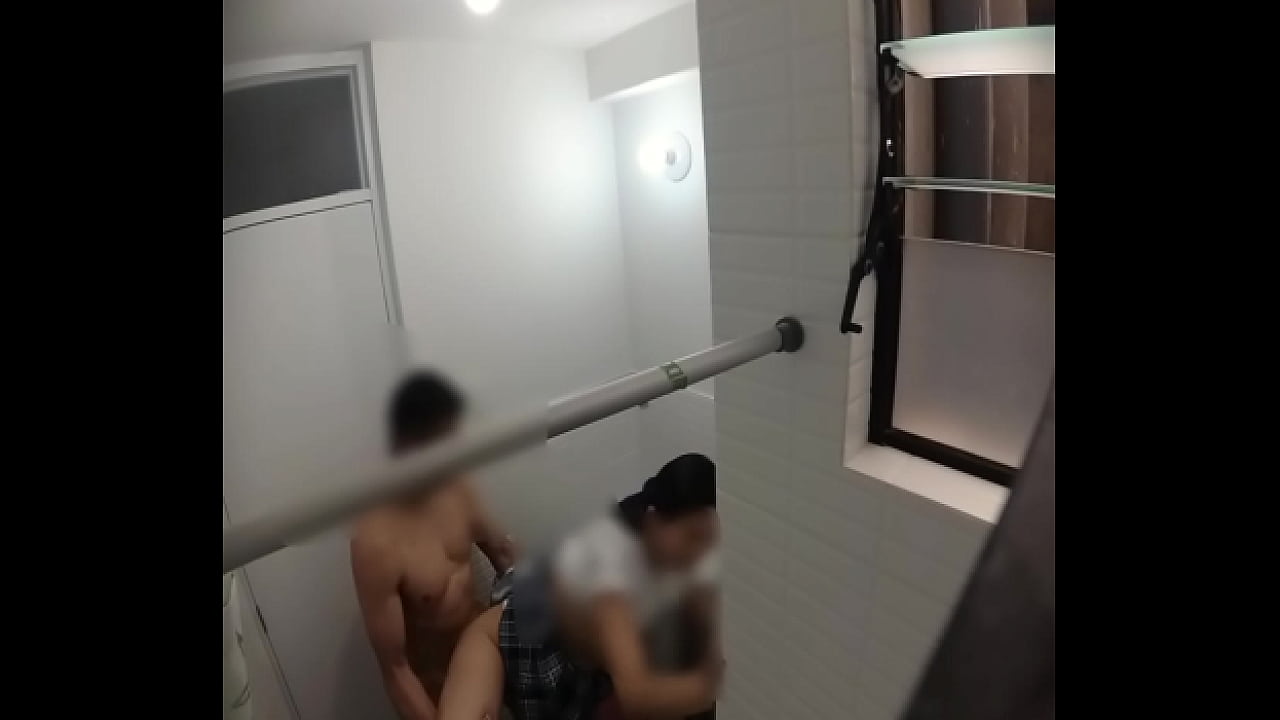 esposa infiel follando con el vecino camara escondida