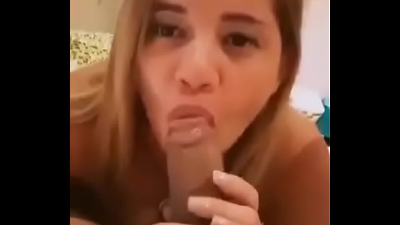 Se&ntilde;ora hambrienta traga verga