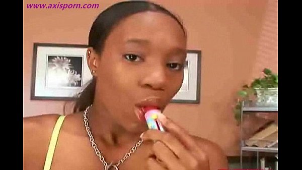 Black Babe Showing Booty and tits teasing