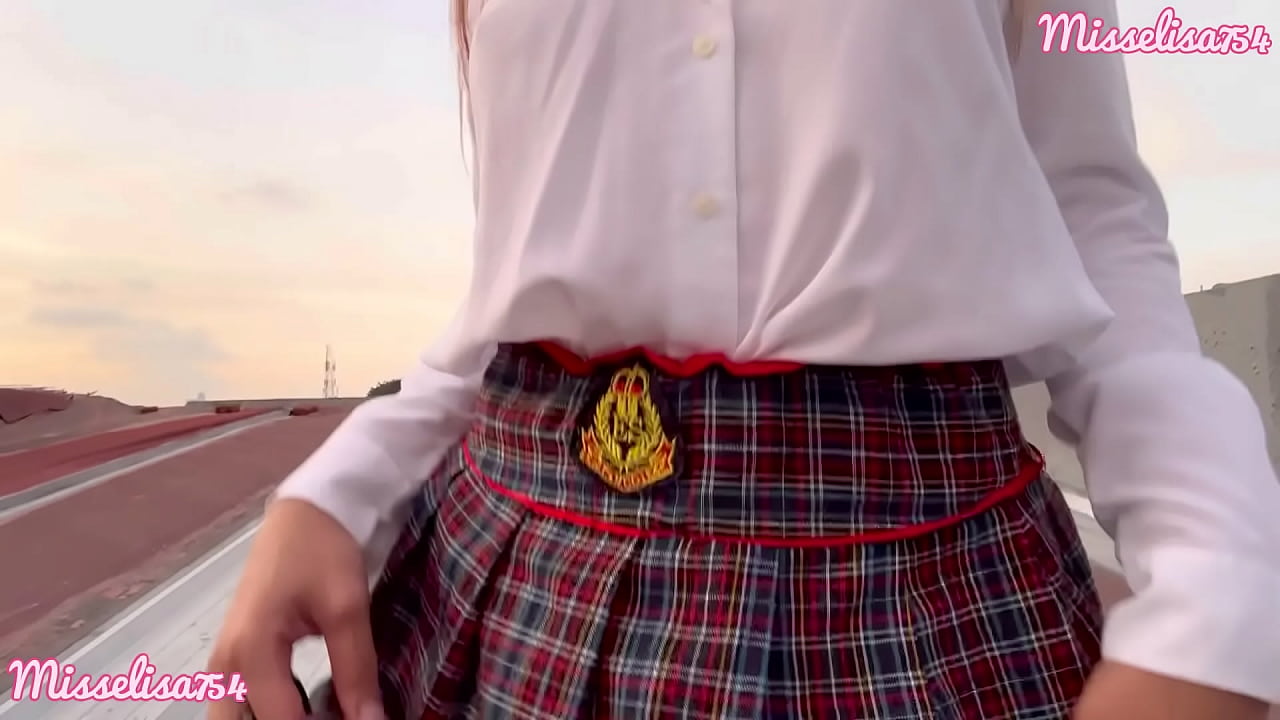 JAPANESE BIG ASS SLUT HOT SECRETARY DOING PUBLIC NUDE EXHIBITIONIST OUTDOOR MASTURBATION EXHIBITIONIST