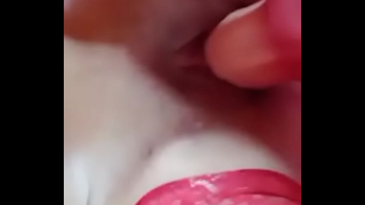 dando bien duro al co&ntilde;o