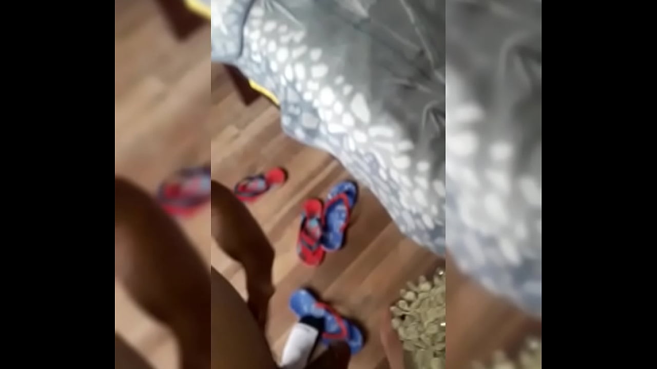 Sexo anal con mi novia