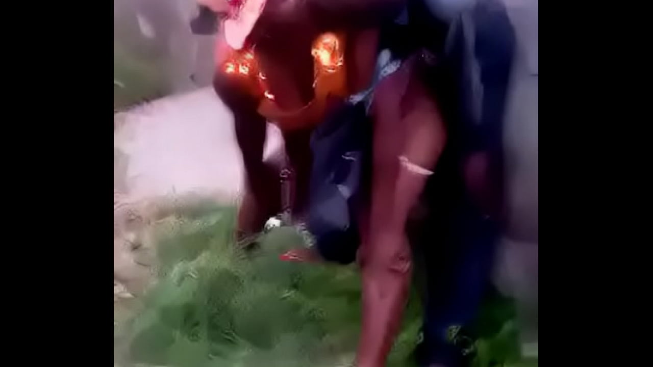 Les femmes bassa et douala le mbit vous a koi... - Les Enfoir&eacute;s 237.MP4