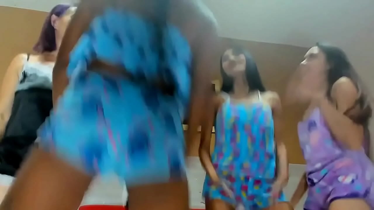 lesbian pijama party hard ass fingering till squirt on mouth