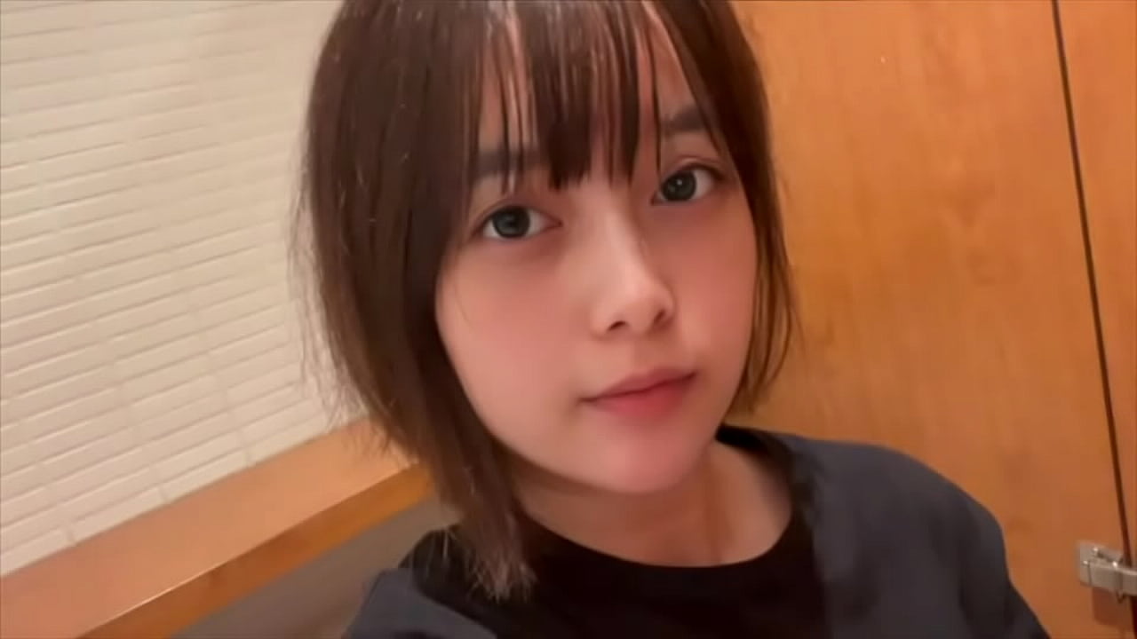 【ト◯レでオナニー】隣にト◯レしてる人がいたけど、それがまた興奮して一人オナニーでイキまくりました&hellip;