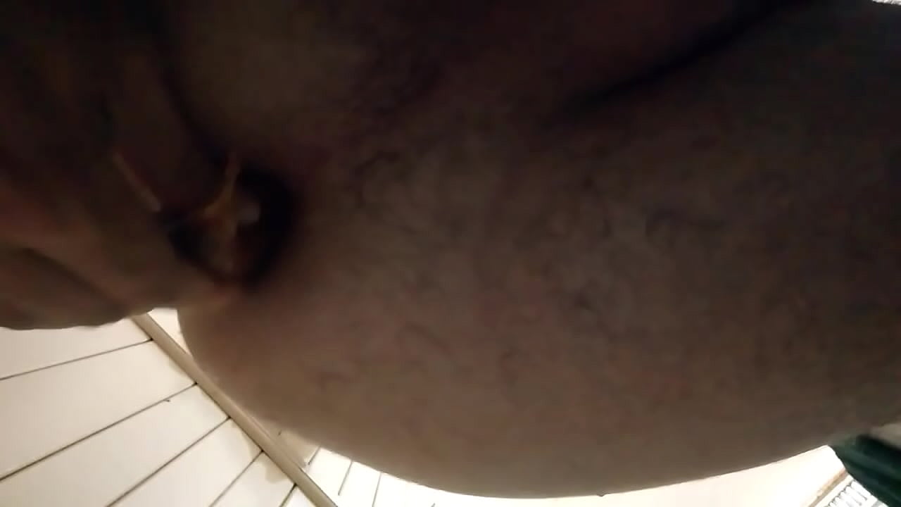 Cuzinho rosinha sendo penetrado