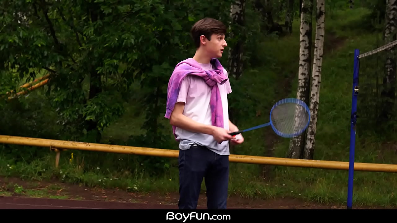 Twink Elio Pjatteryd Bareback Hammers The Tight Ass Of Tony Keit After Outdoor Fun