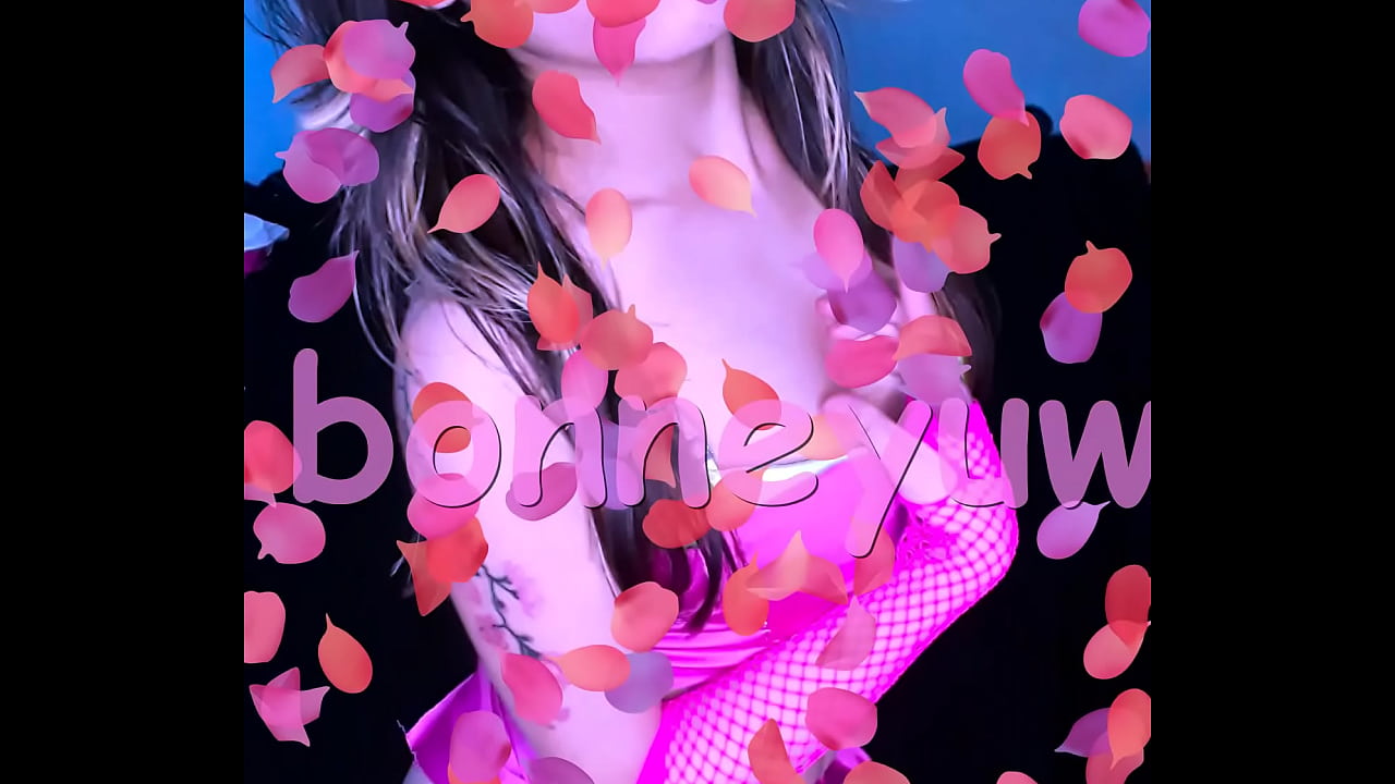 Bonneyuwu - 10:49 fotitos y video de rosa