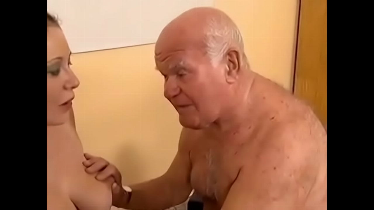 Women sex with old man