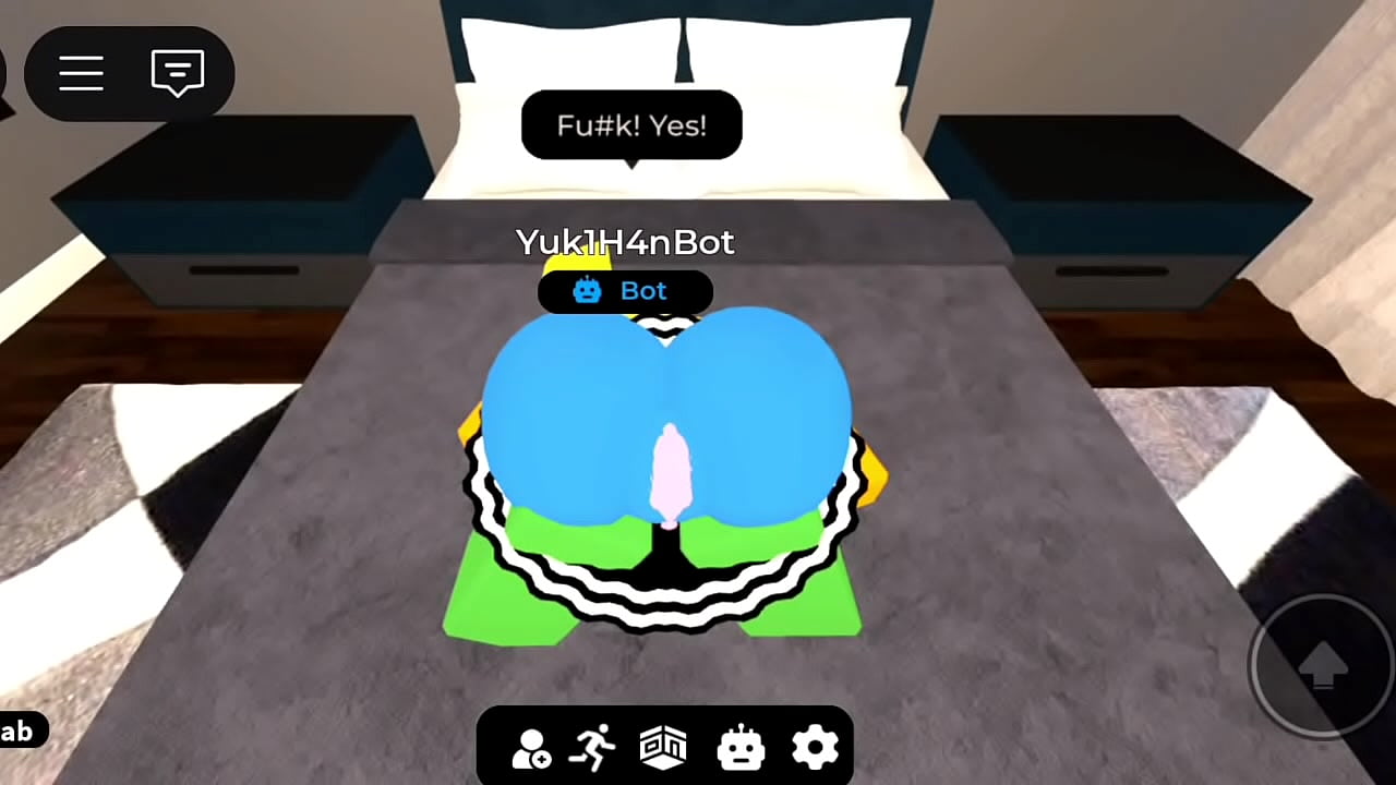 Un tocino vs youtuber Yunu de roblox condominio