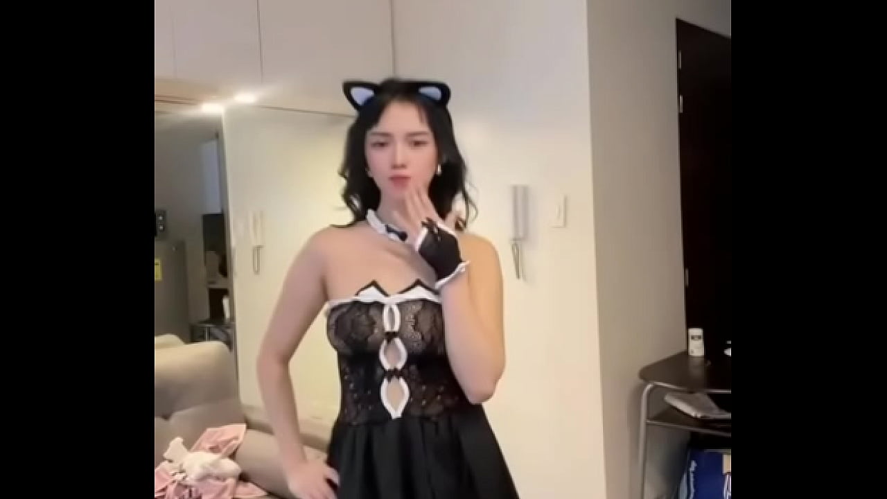 Sexy Asian Bunny Costume Play