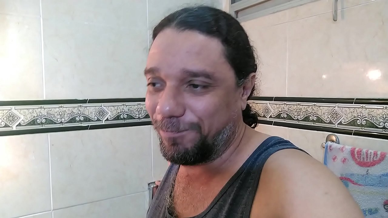 ENQUANTO MEUS BRINQUEDINHOS SEXUAIS N&Atilde;O CHEGAM...