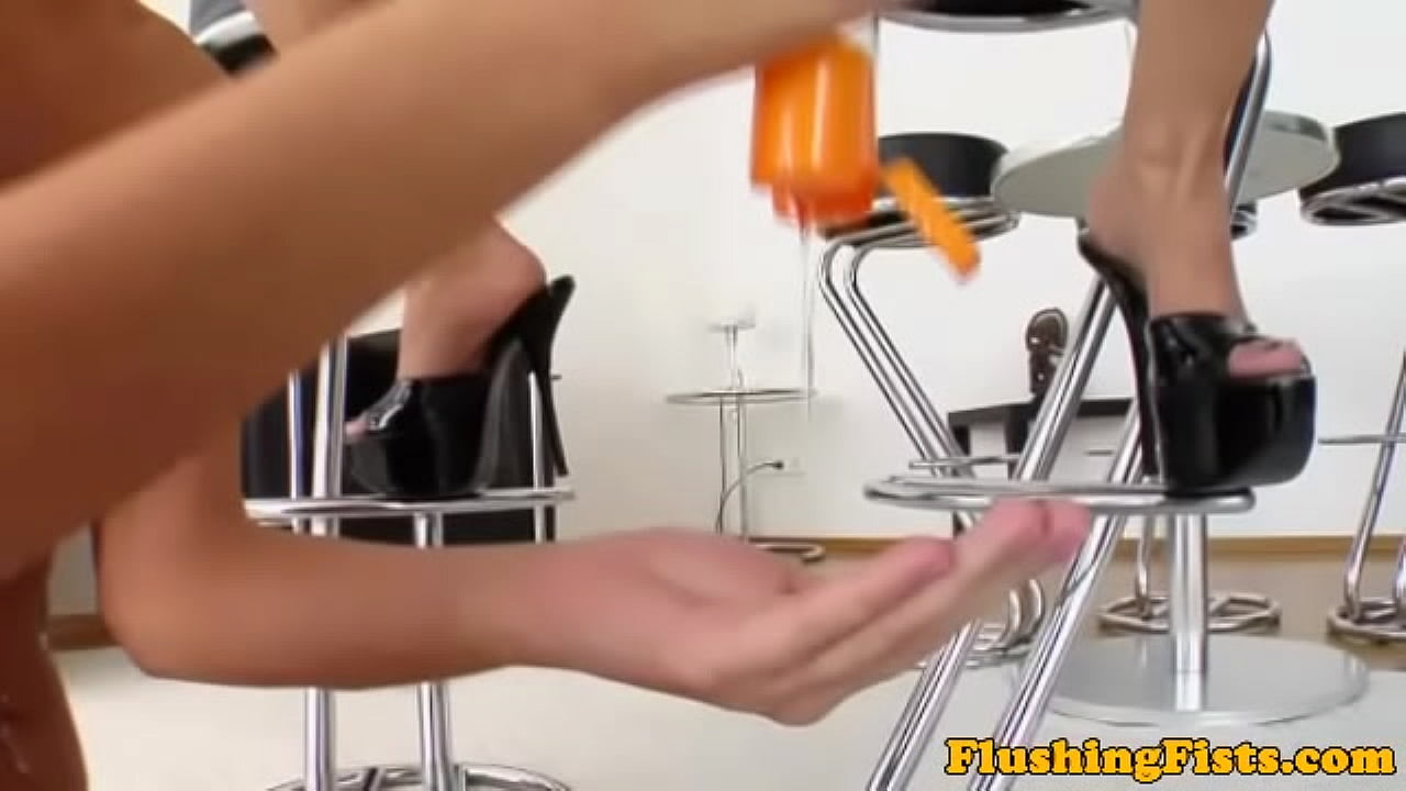 Cute fetish lesbian babes try fisting