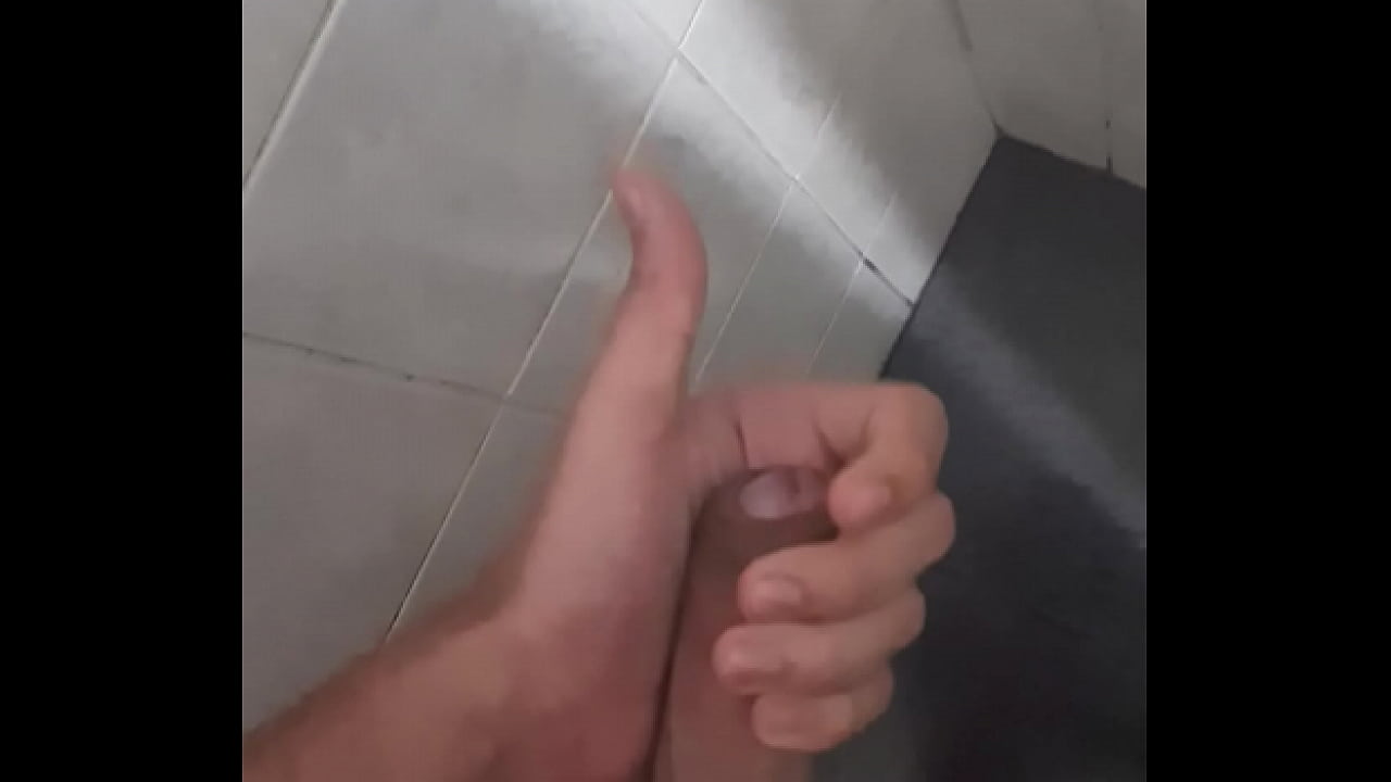 Novinho safado se tocando