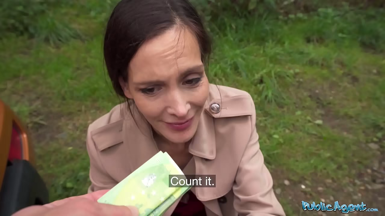 This mature server had never had sex with a stranger before - Public Agent