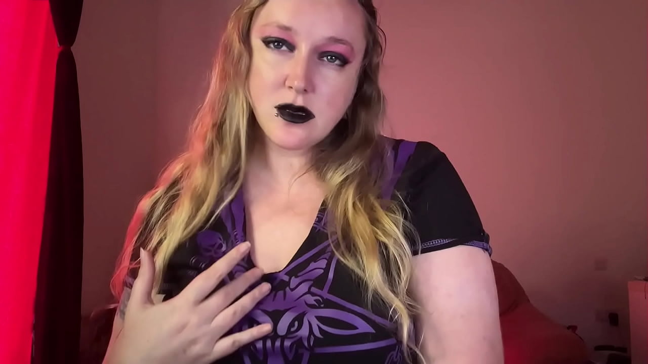 Goth Girl&rsquo;s Satanic Deal