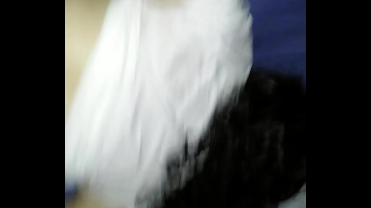 Claudia le encanta por el culo