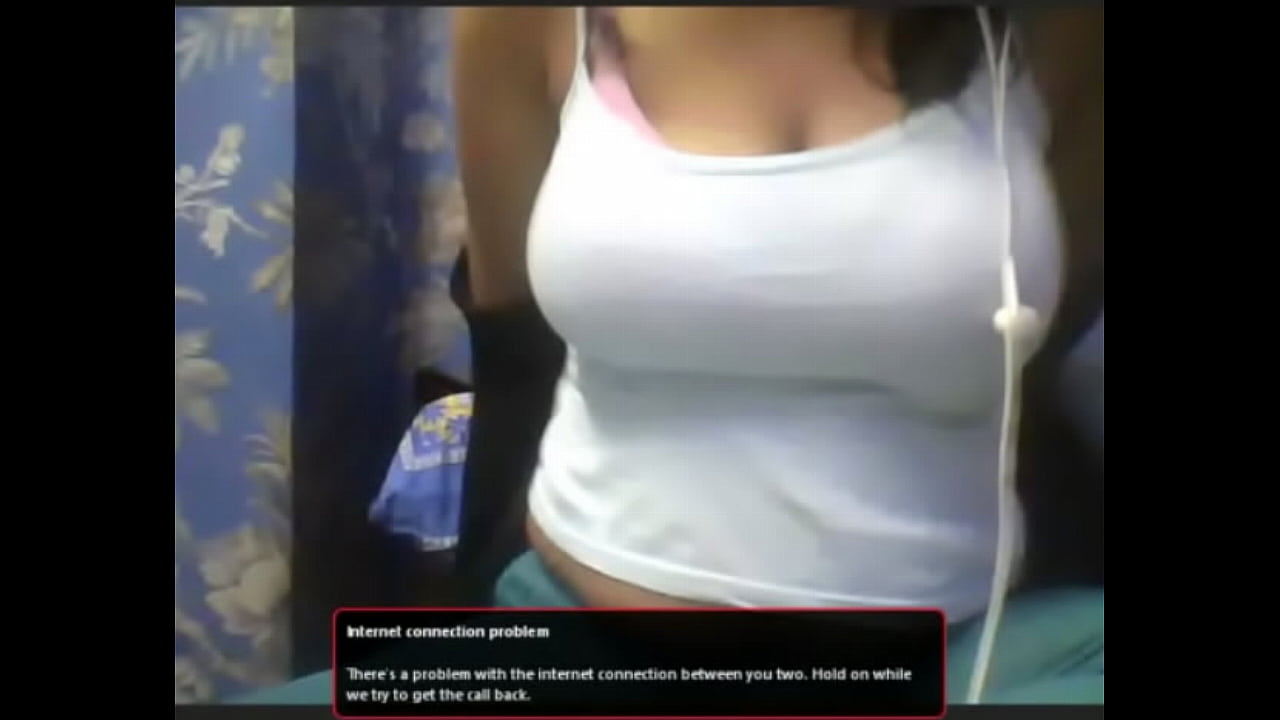 housewife cam showing to me nude boobs and pussy