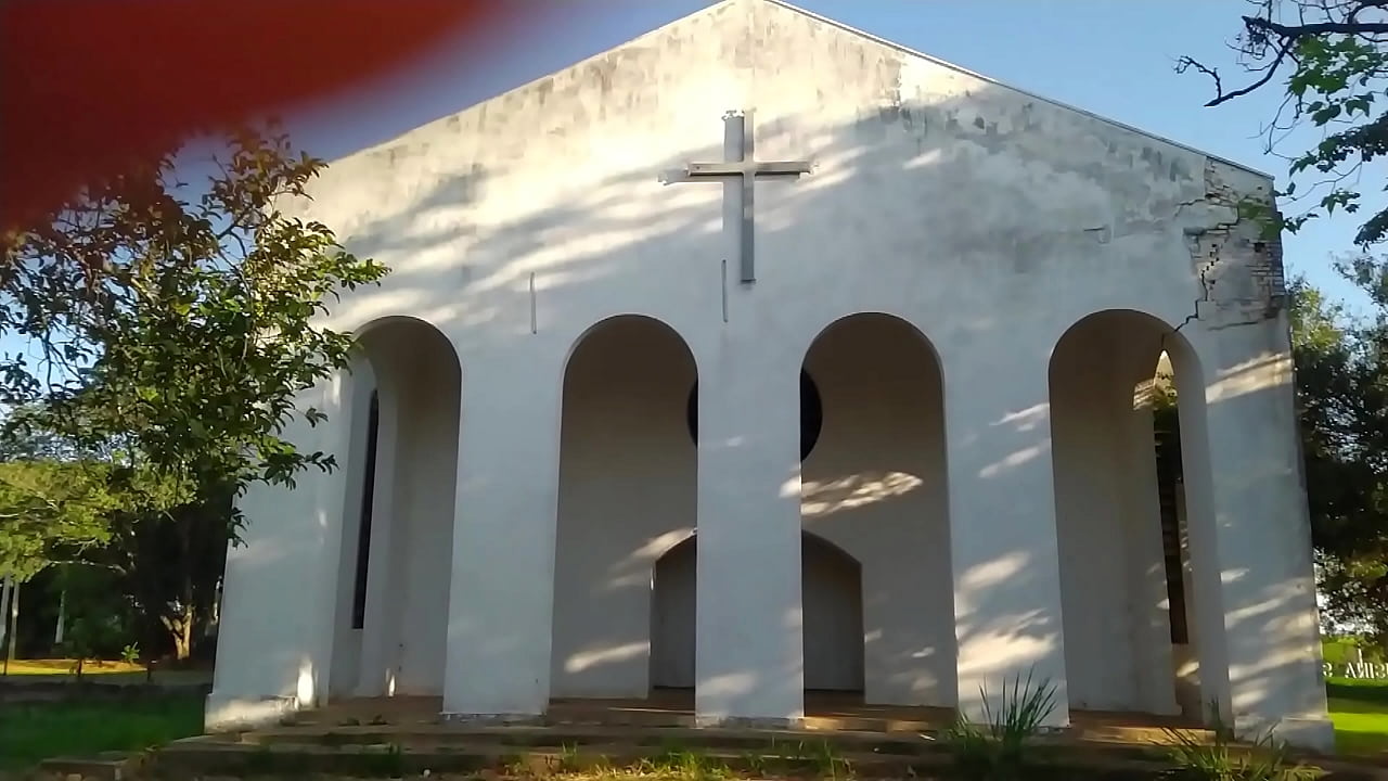 Caiu na net casal fazendo sexo dentro de uma igreja cat&oacute;lica - Completo no RED