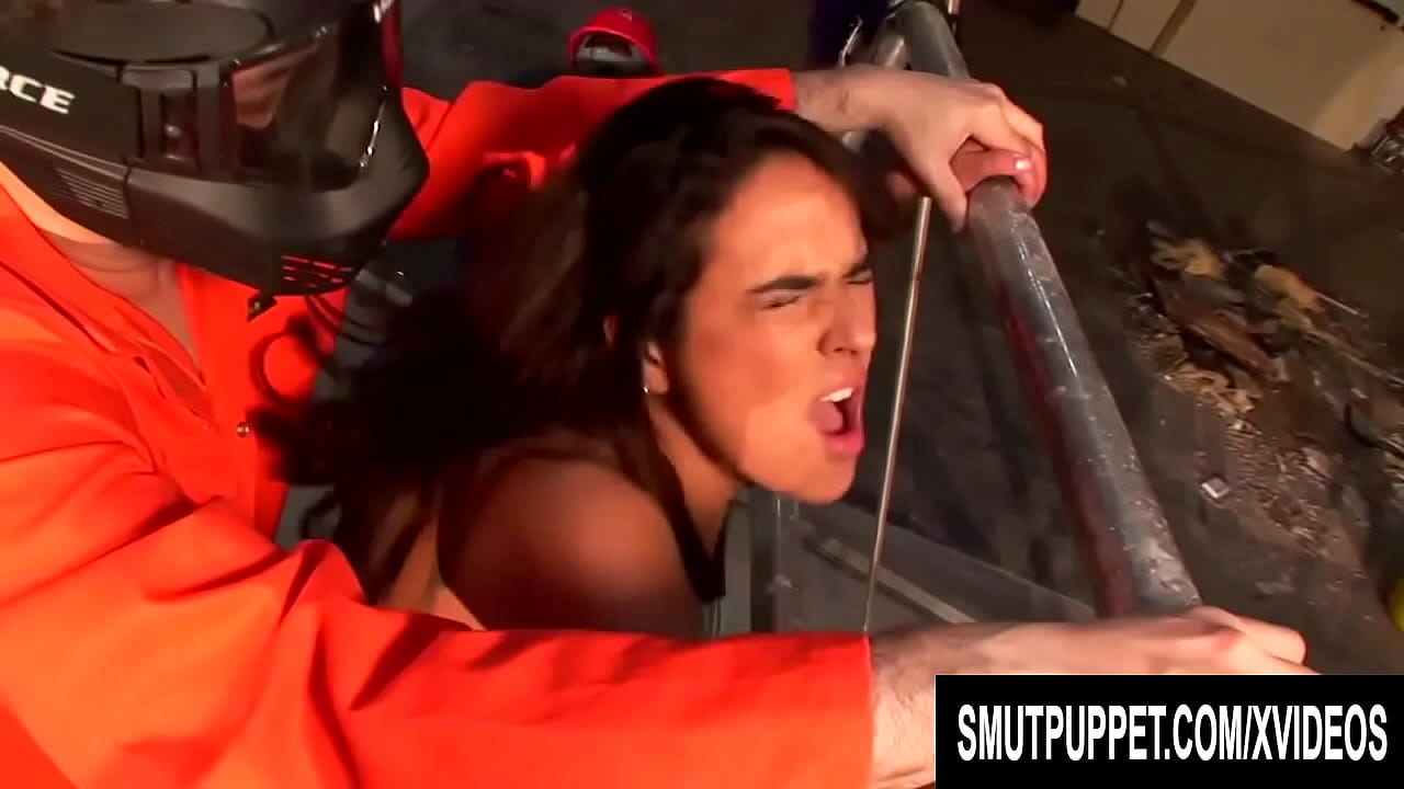 3 Way Fuck - Valery Summer Gets Banged