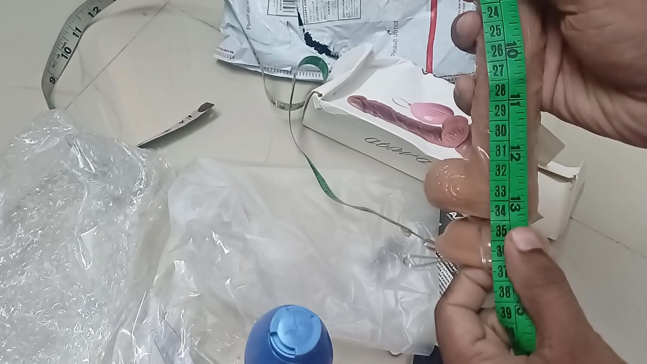 Unboxing 7 inch long dildo with vibrator purchased from snapdeal