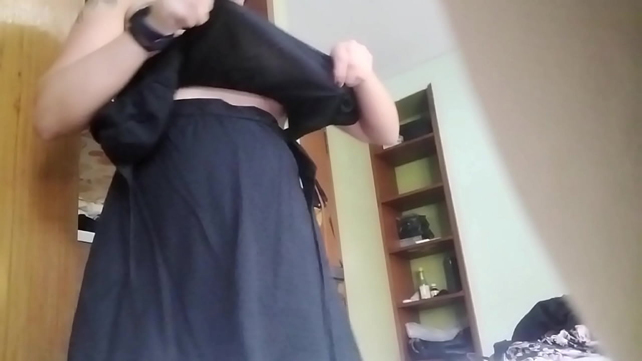 Espiando a mi hermanastra co&ntilde;o abierto