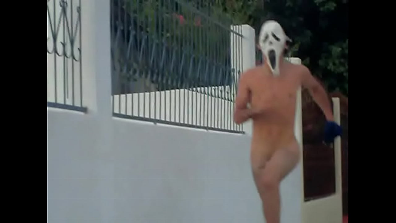 RUNNING NAKED/CORRENDO PELADO - Brazil