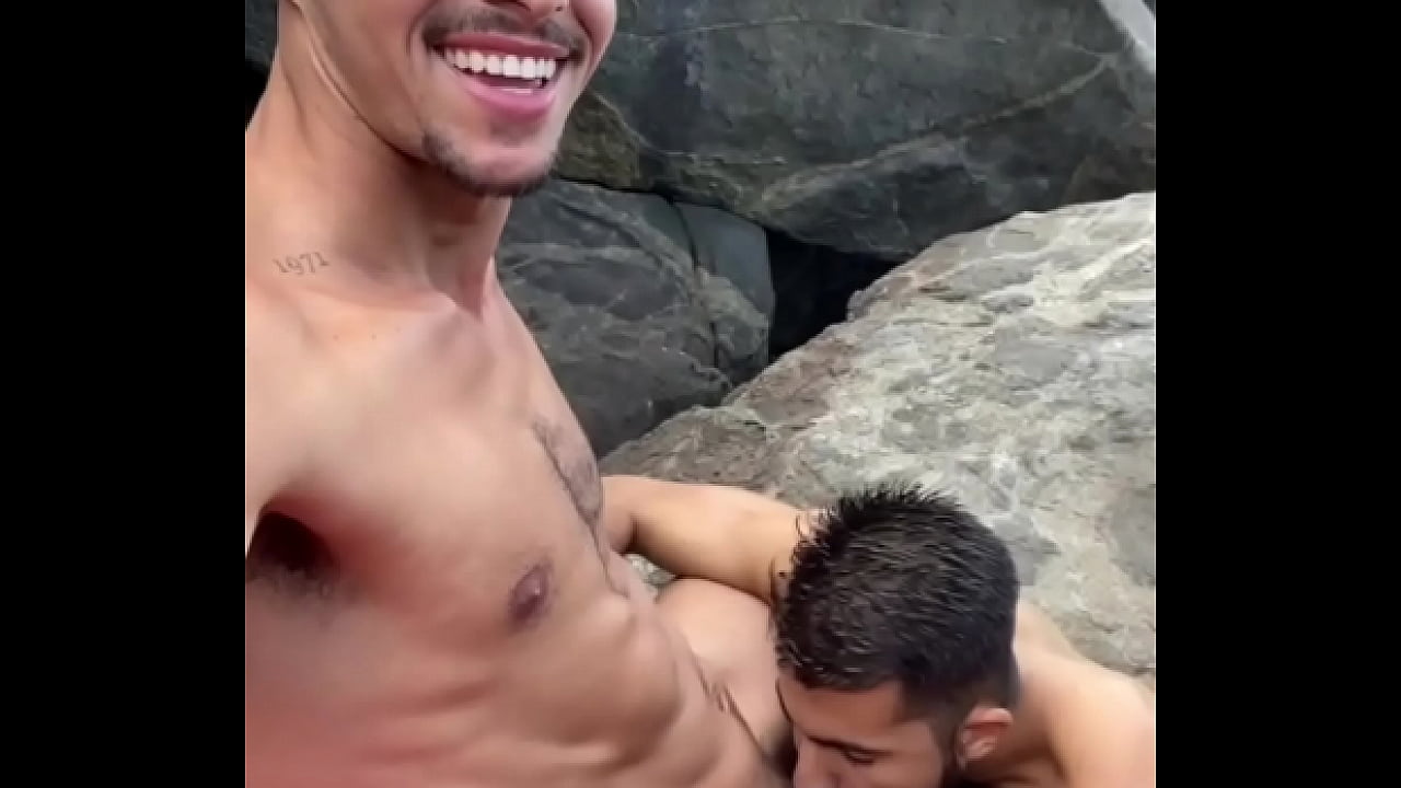 Bareback gay sex