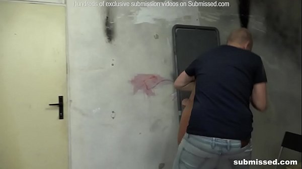 Mysterious babe gets submissed and vibed hard