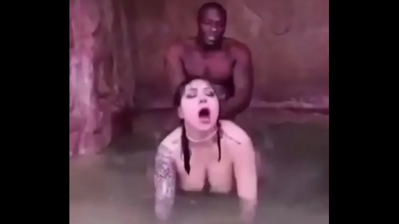 Sexe sauvages pour cette chienne