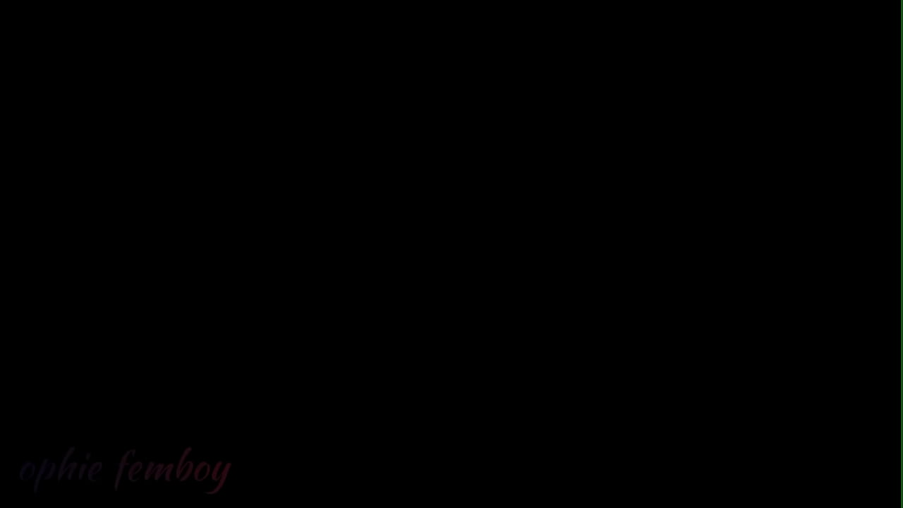 femboy twink fucks his feet