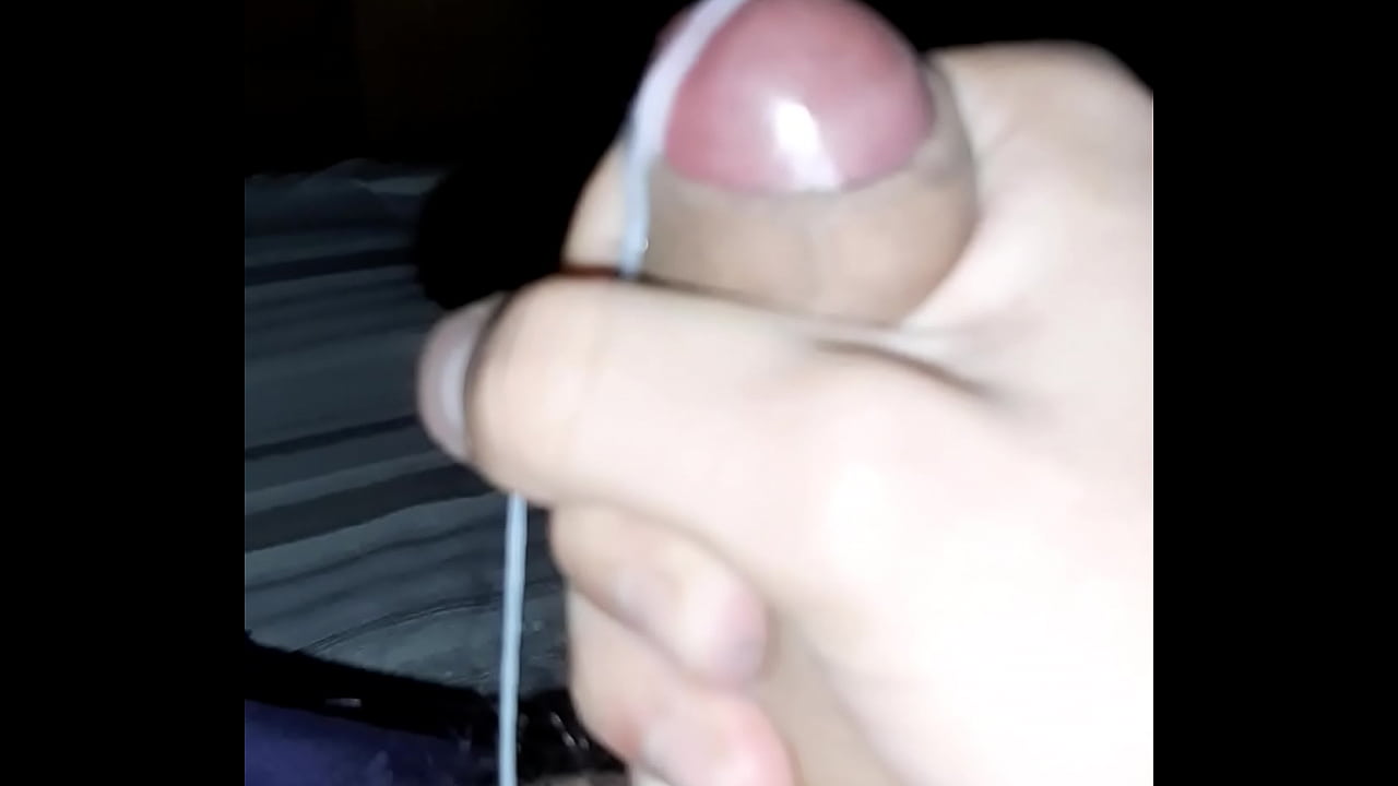 Mi primer video y muestro a mi tit&aacute;n.