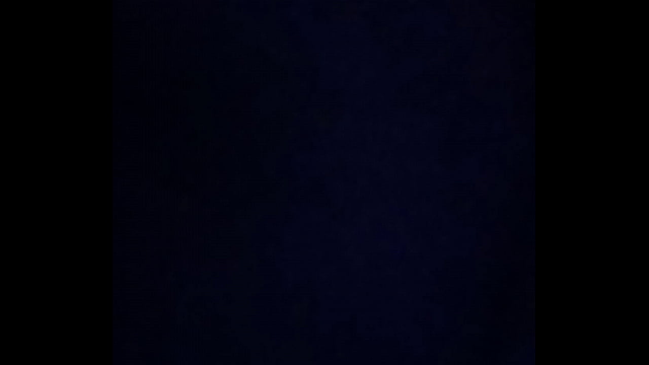 Poca luz mucho ruido