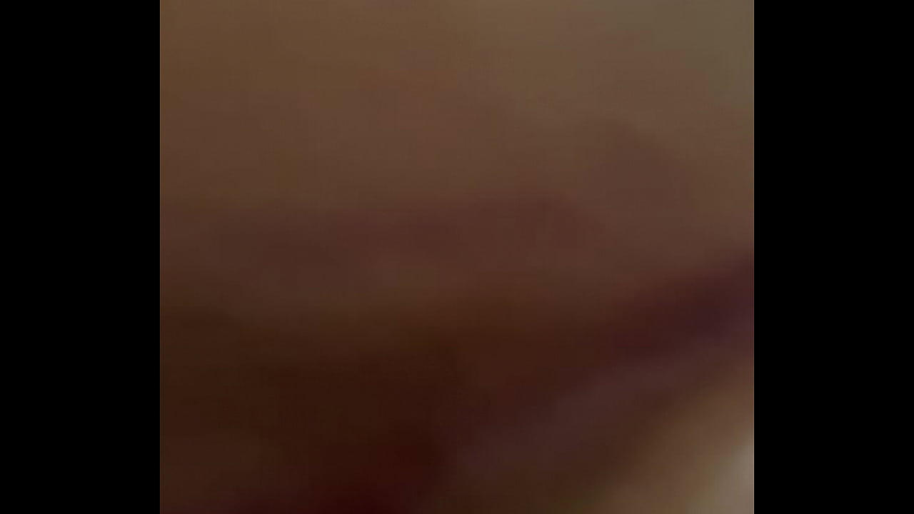 Esposa louca pra dar pra outro e gozar muito sentindo outro pau, quer ir em balada liberal.