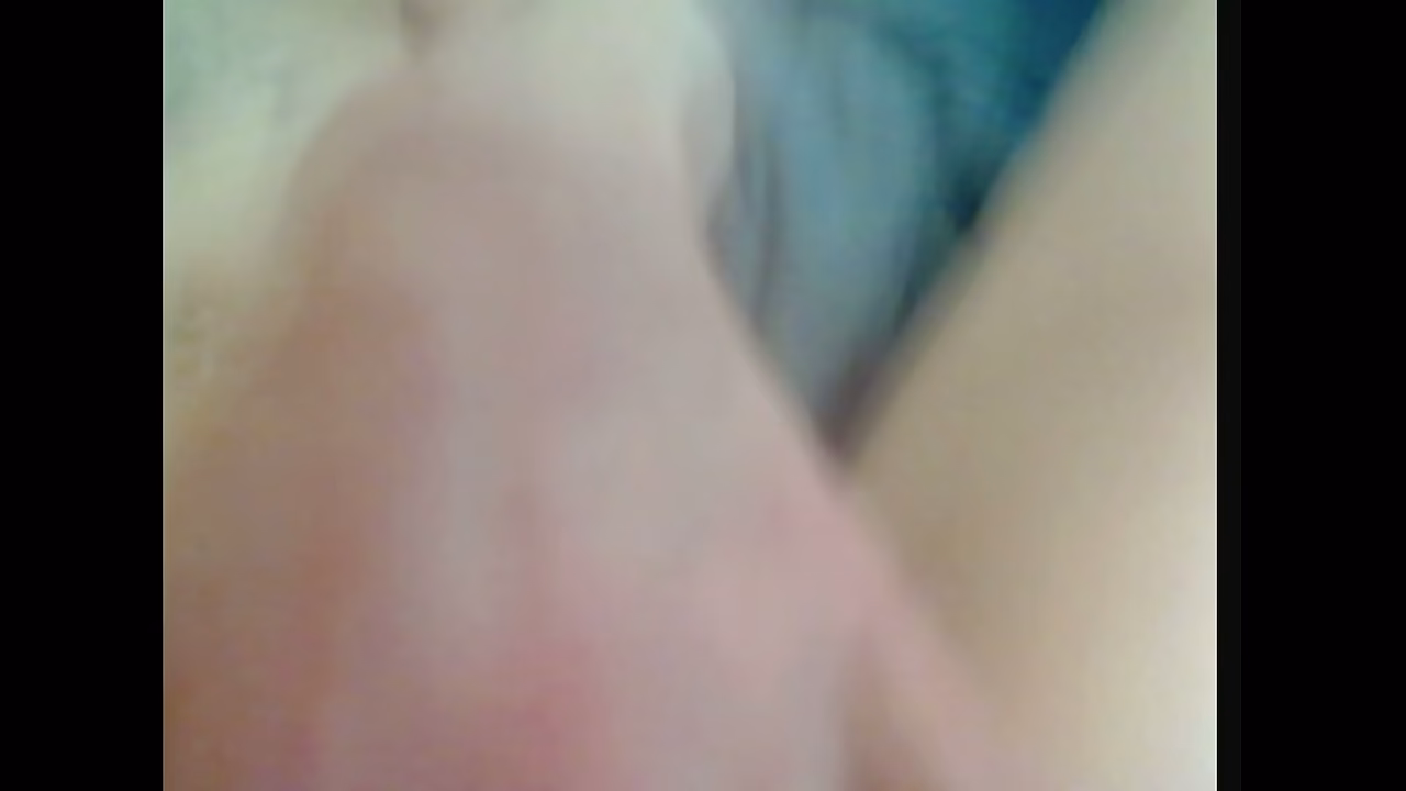 Pornstar rides huge cock