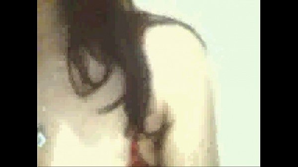 Hot brunette toying on cam