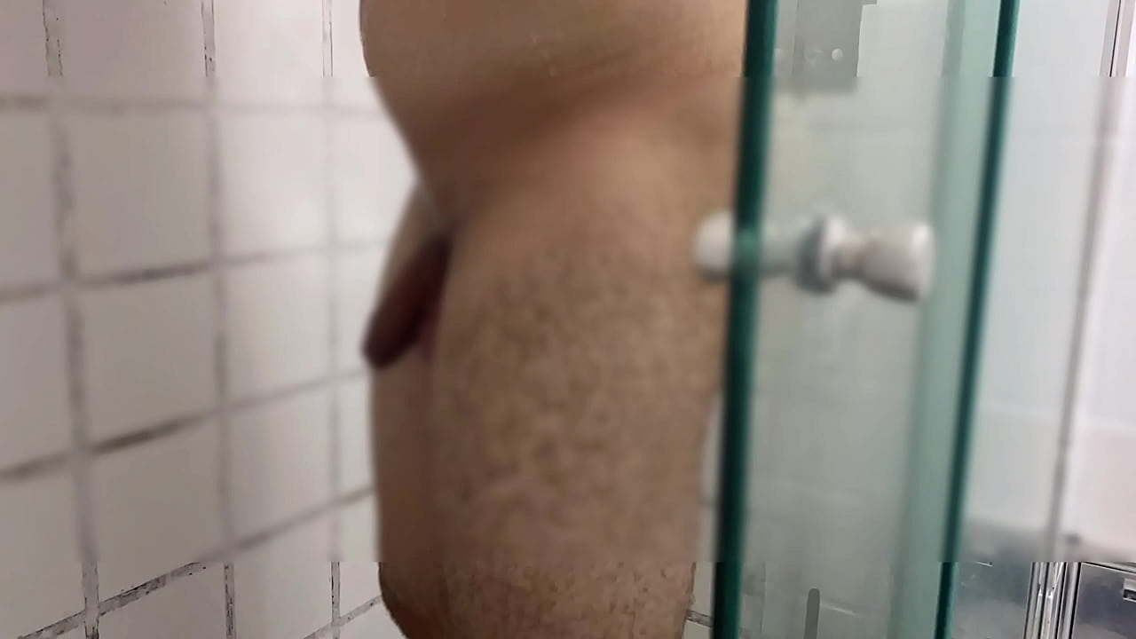 Vem tomar banho comigo