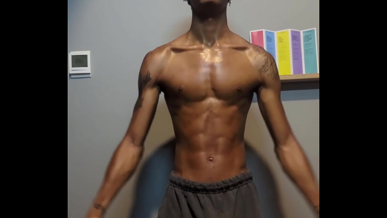 TheTitusBull gym updates specifically sent to your GF.