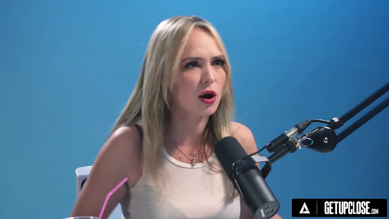 Stunning Blonde Masturbates With Toys