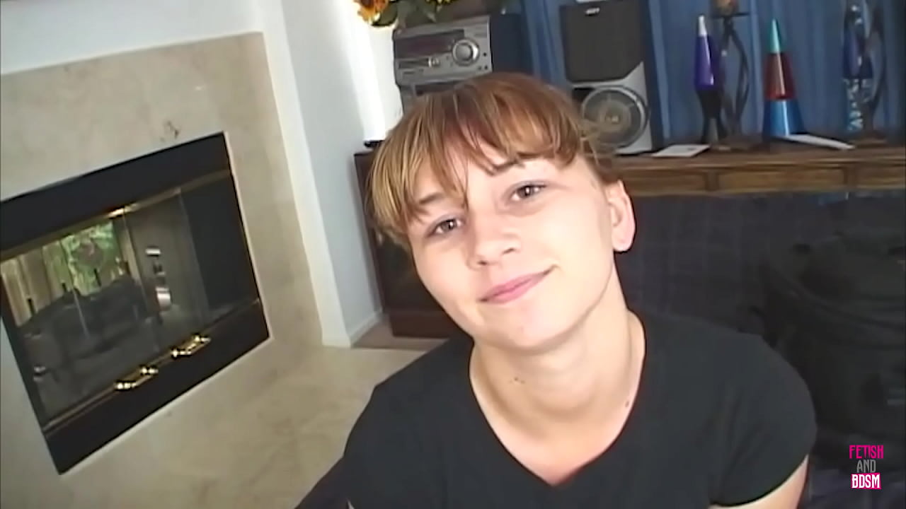 Hottie takes a deep throat and rides cow girl