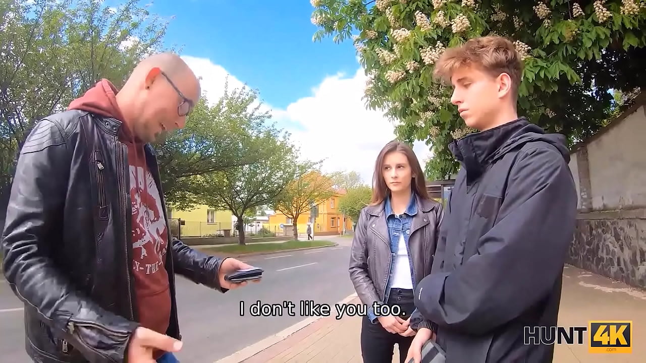 HUNT4K. Chick tries sucking before fooling around with BF's sponsor