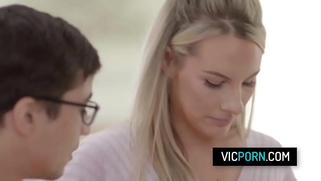 Lucky stud fucks his piano mentor and jizz on her tits