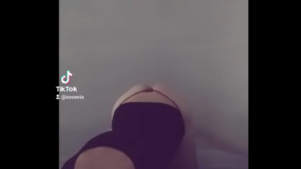 Em casa e louco pra dar