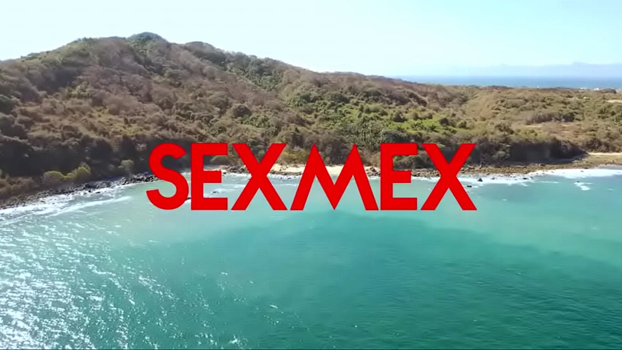 2 sexy exotic latina woman lick each others pussy on the sand