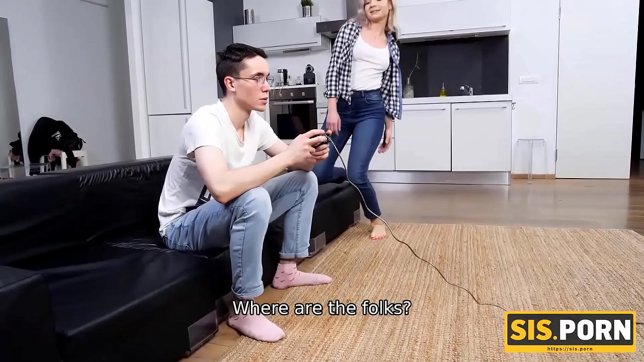 SISPORN. Lucky boy has his erect joystick worshipped by aroused stepsis