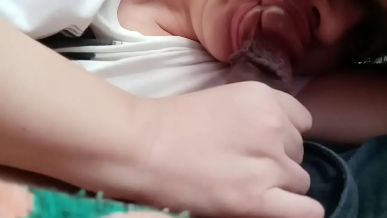 Morning Quickie wife blowjob