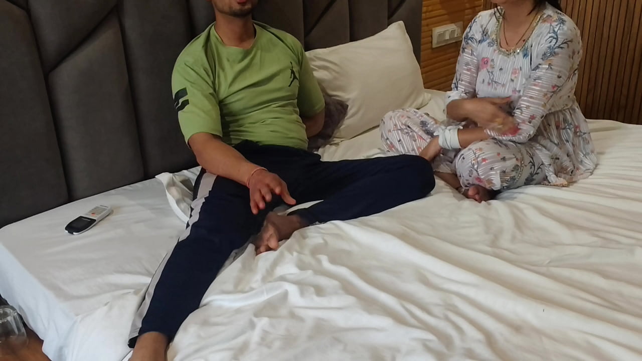 Naughty Saara Bhabhi Teaches Fucking To Virgin Teen Devar And Devar Fucked Her So Hard That She Ejaculated While Fucking