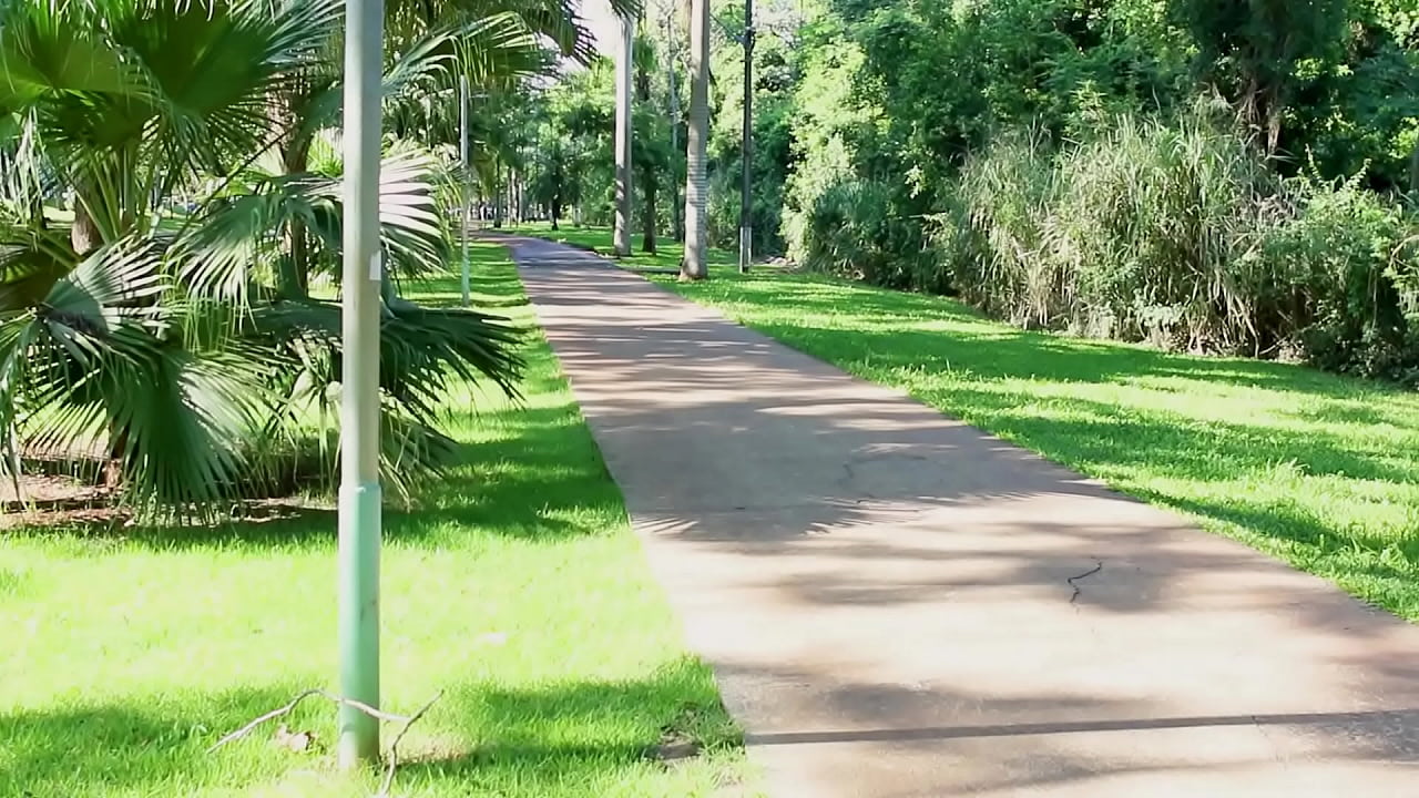 A TEEN WAS HELPED BY A HOTWIFE AND ENDED UP BEING FUCKED BY A COUPLE.